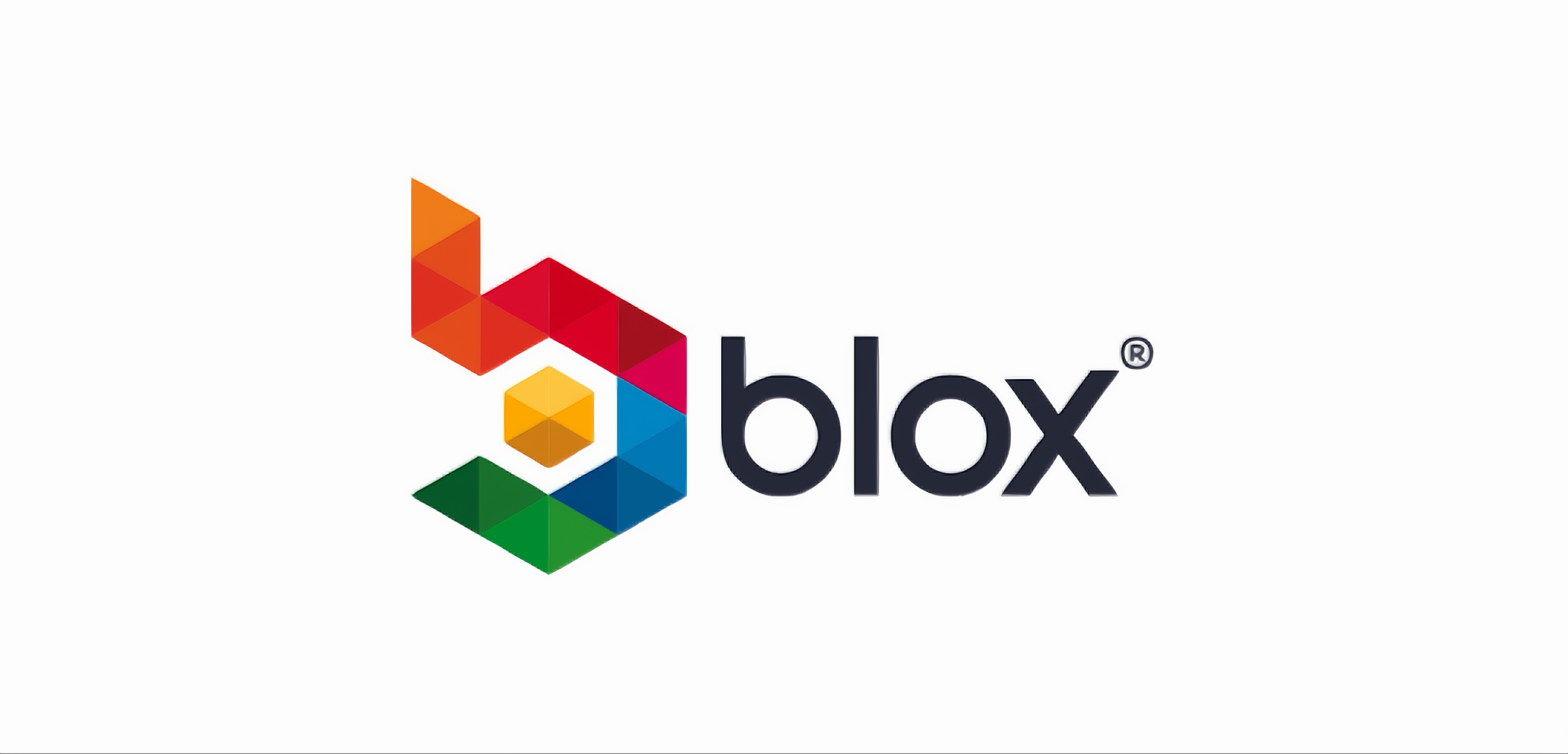 Logotipo da Blox Education, apresentando um desenho cúbico abstrato colorido ao lado do texto minúsculo "blox" em preto, com símbolo de marca registrada.