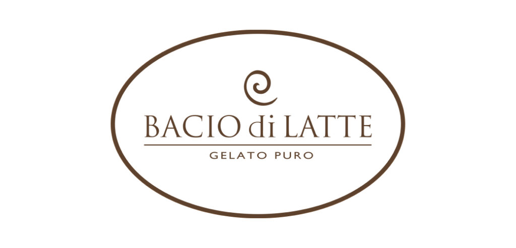 Logotipo da Bacio di Latte Gelato Puro, com formato oval e um desenho em espiral acima do nome da marca "Bacio di Late" em texto marrom.